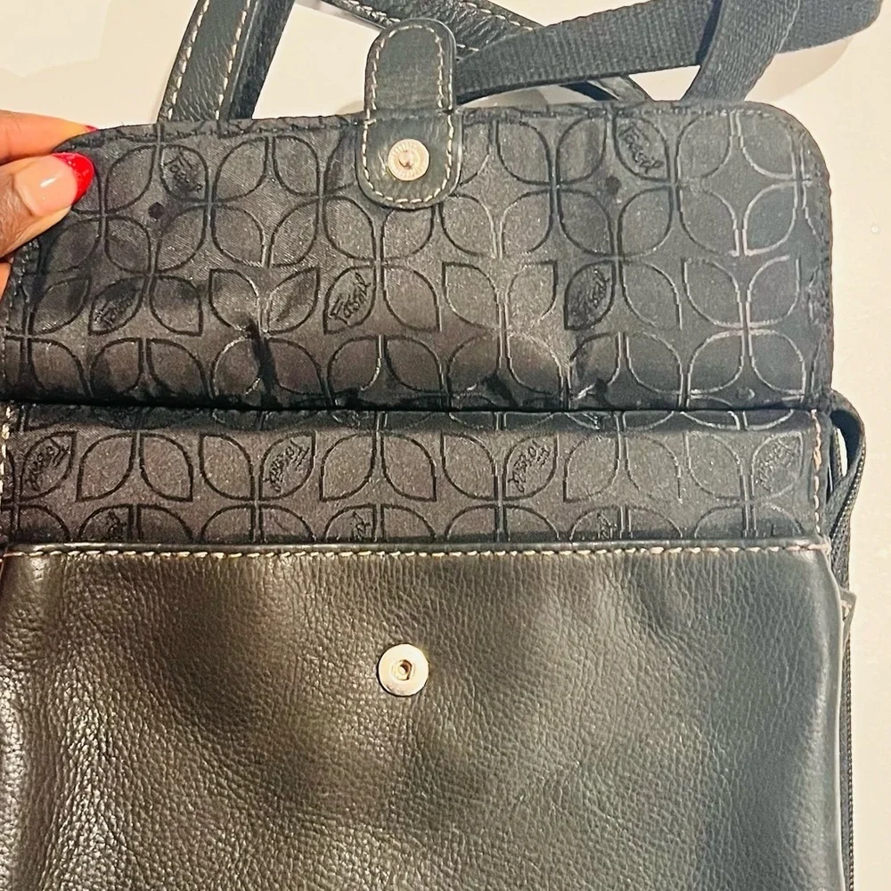 VTG FOSSIL Black Luxurious Leather Crossbody Messenger Bag Handbag Organizer